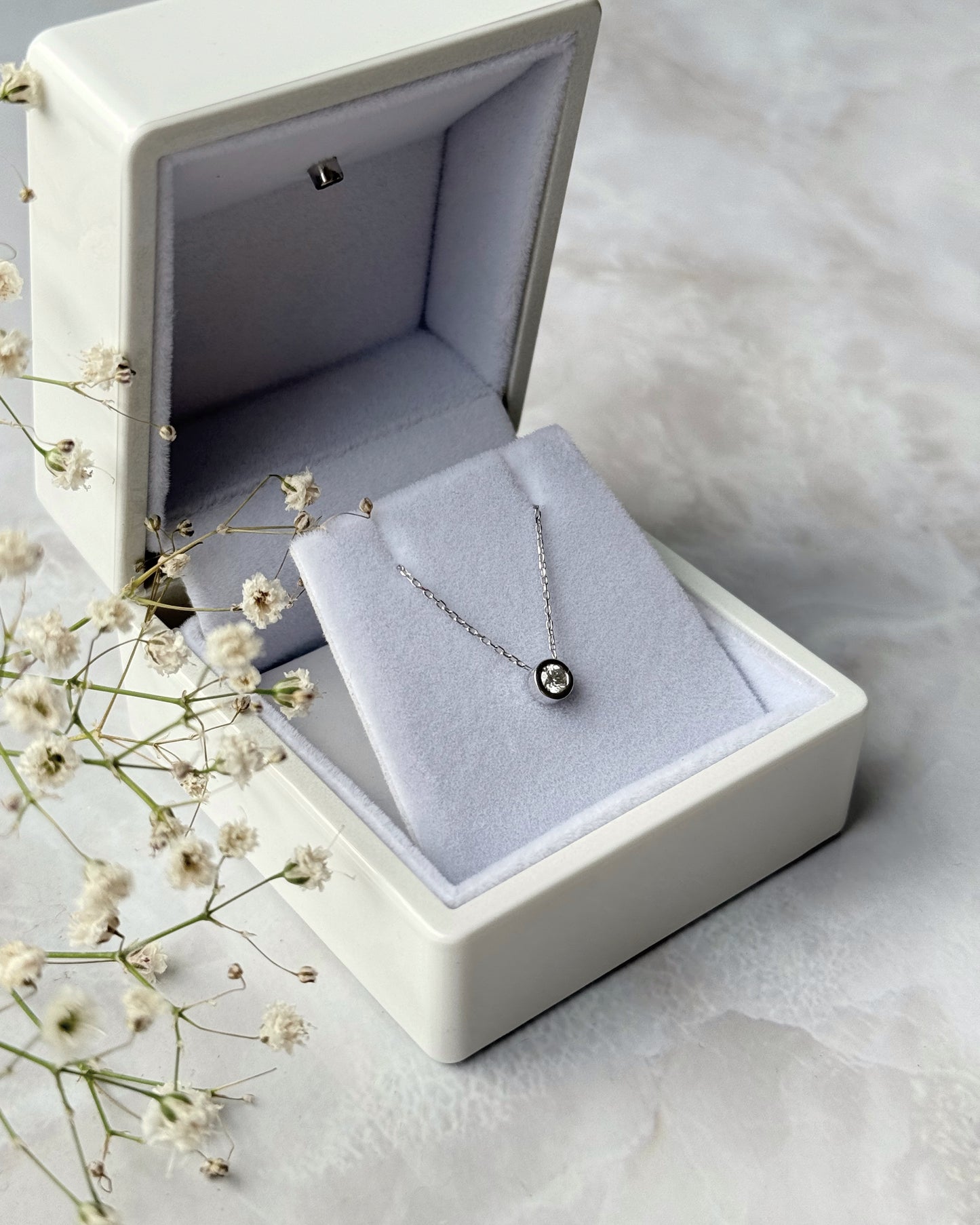 Hila diamond Necklace 14K | 14K שרשרת הילה יהלום