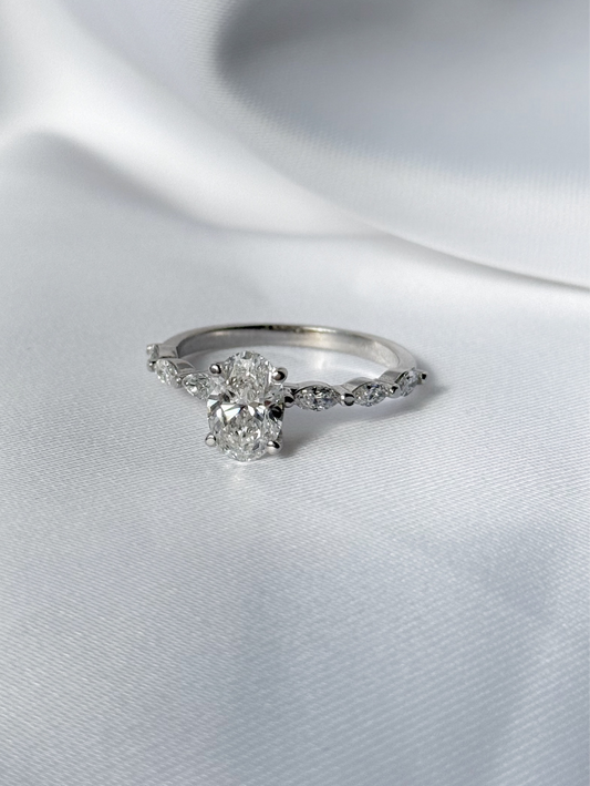 Oval & marquise Engagement Ring 14K | 14K טבעת אירוסין אובל ומרקיזות