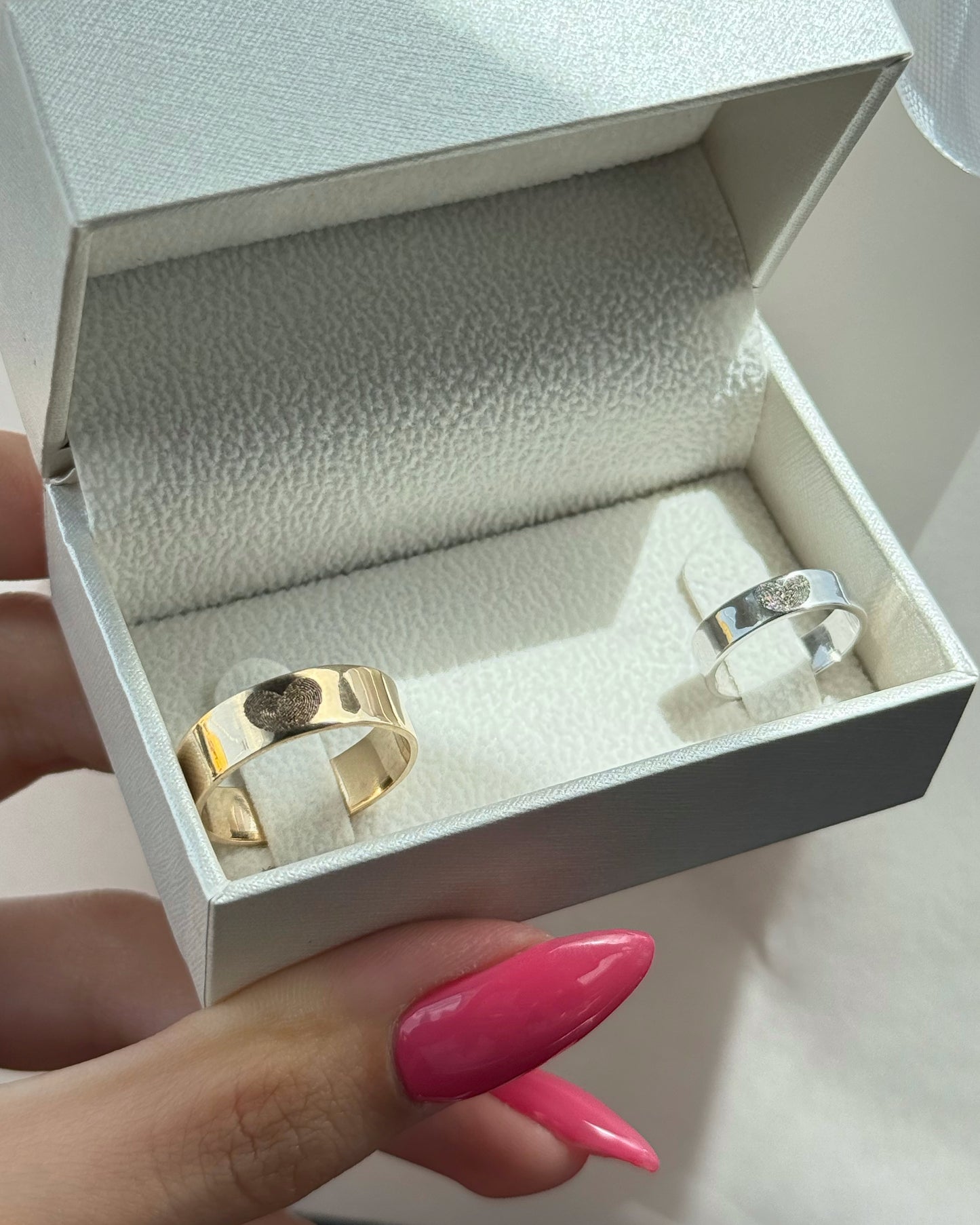 Lev Wedding Ring 14K | 14K טבעת נישואין טביעות אצבע לב