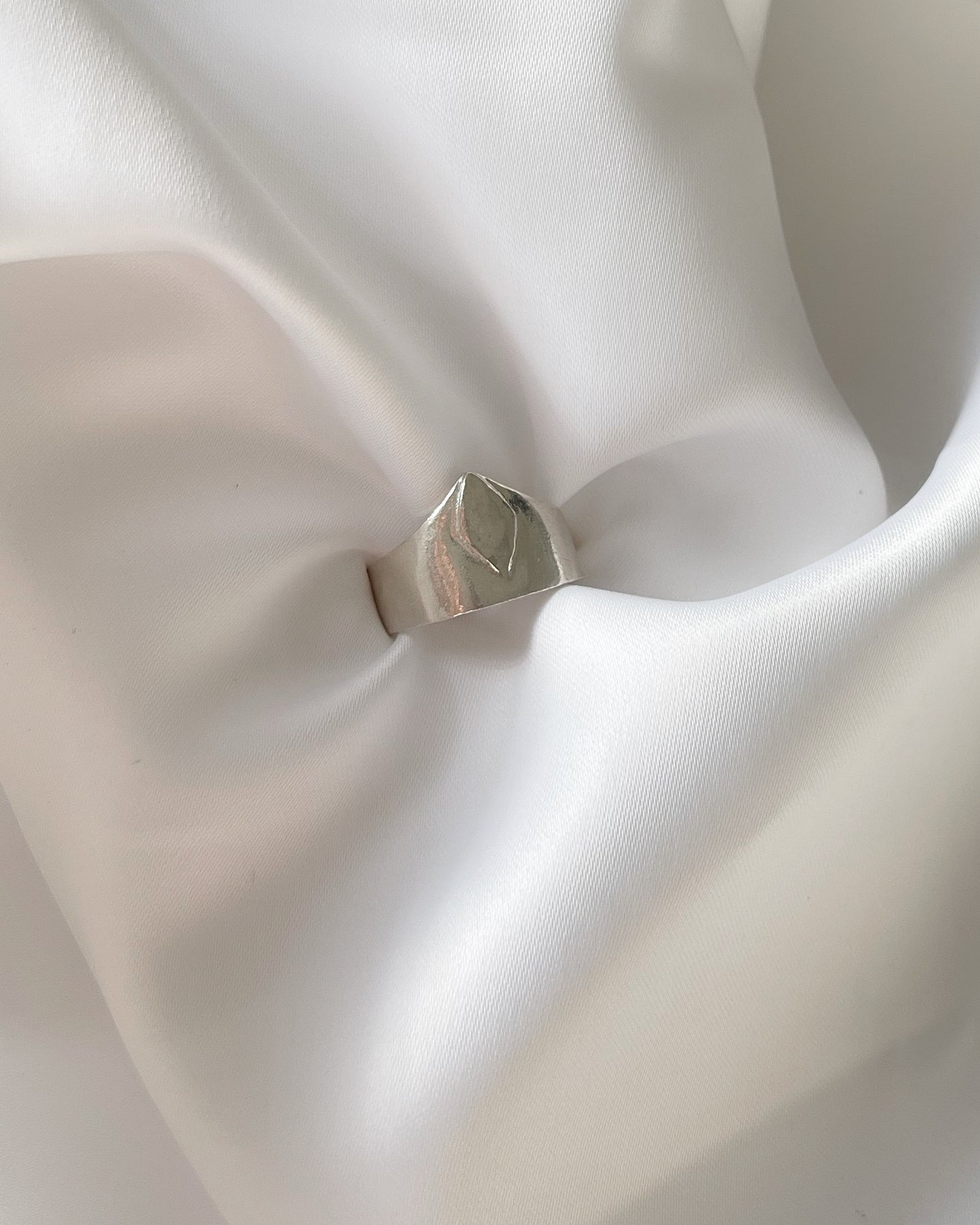 Malka Ring S | S טבעת מלכה