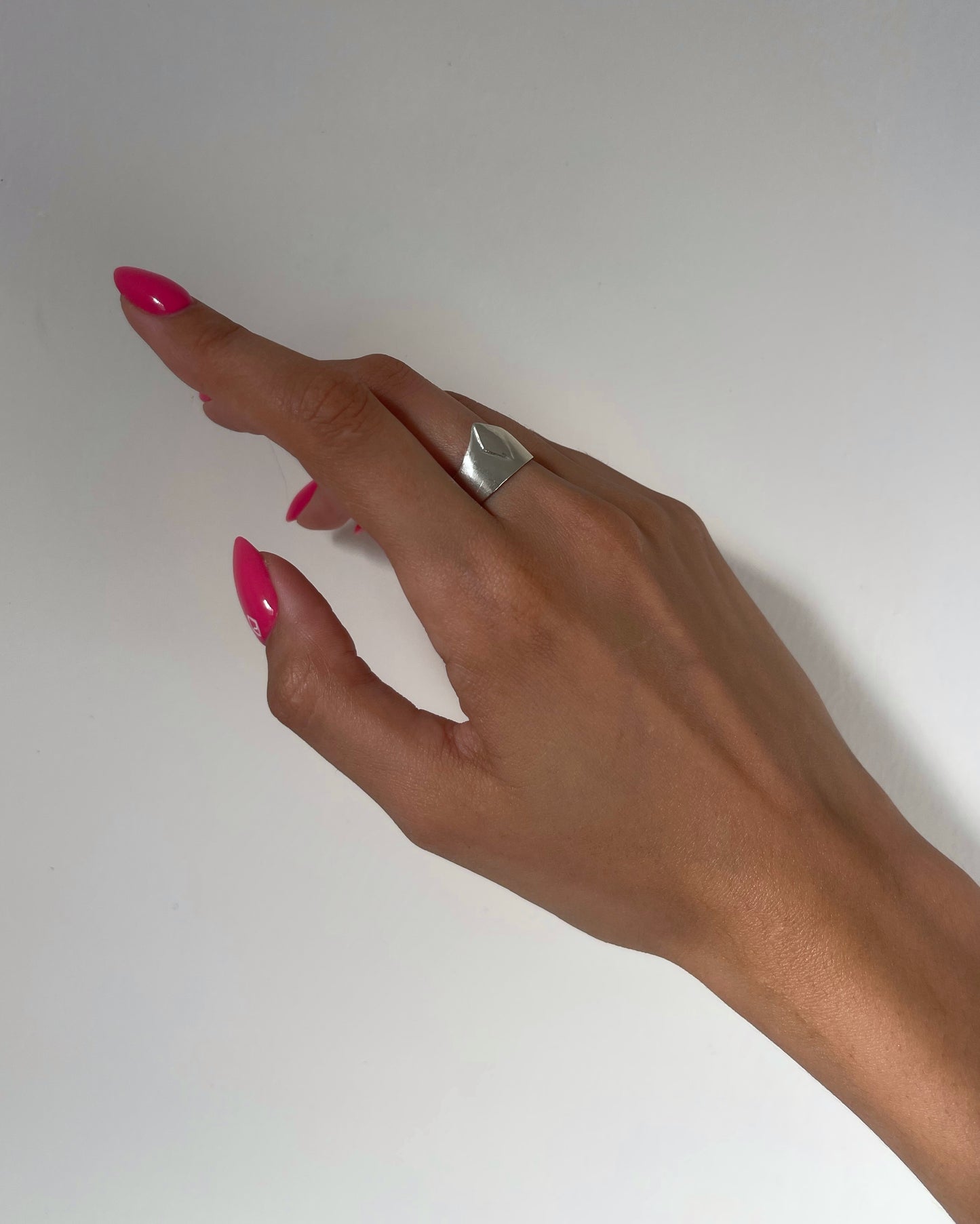Malka Ring S | S טבעת מלכה