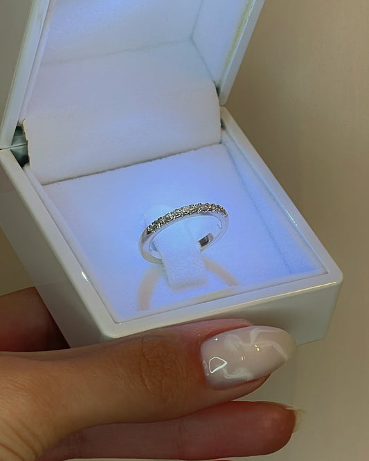 Half Eternity Ring 3 pt 14K | 14K טבעת חצי איטרניטי 3 נק