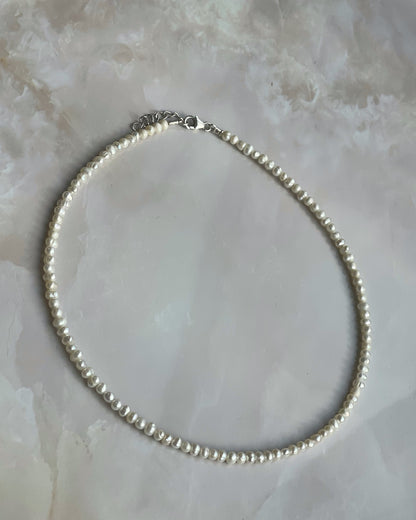 Mini Pearls Necklace | שרשרת פנינים מיני