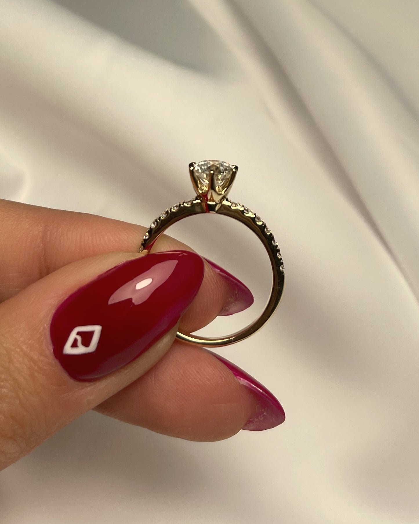 Ester Engagement Ring 14K | 14K טבעת אירוסין אסתר