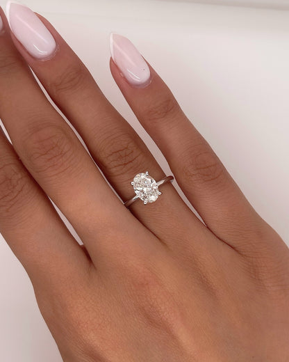 Oval Engagement Ring 14K | 14K טבעת אירוסין אובל