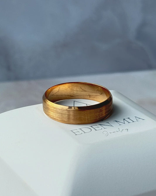 Dan Wedding Ring 14K | 14K טבעת נישואין דן