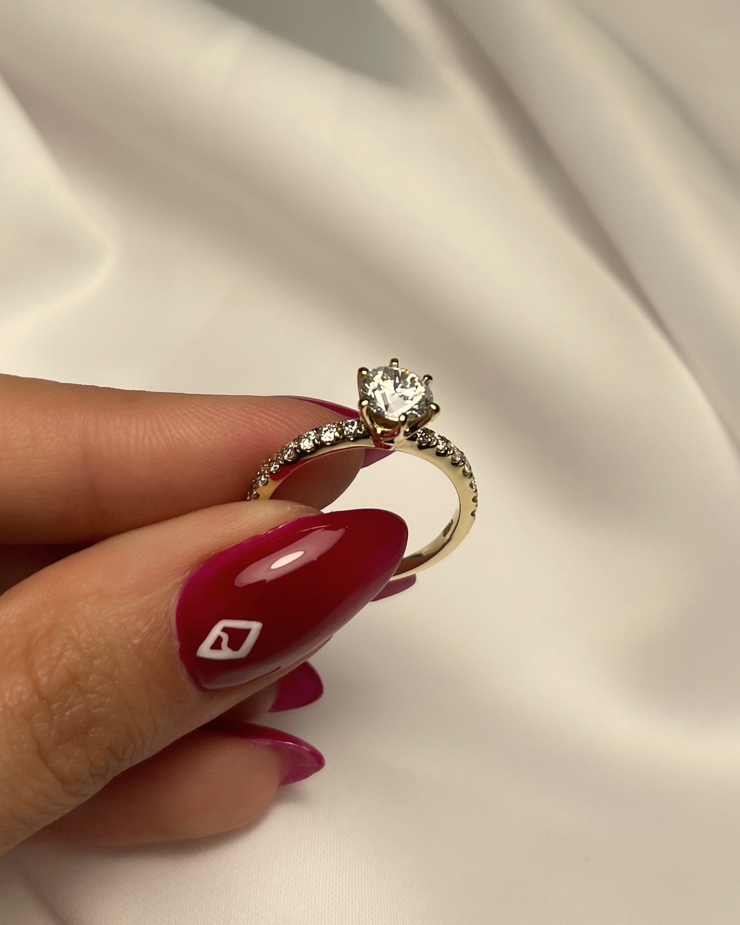 Ester Engagement Ring 14K | 14K טבעת אירוסין אסתר